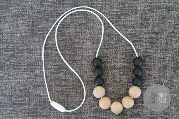 Mummy Necklace - Wood