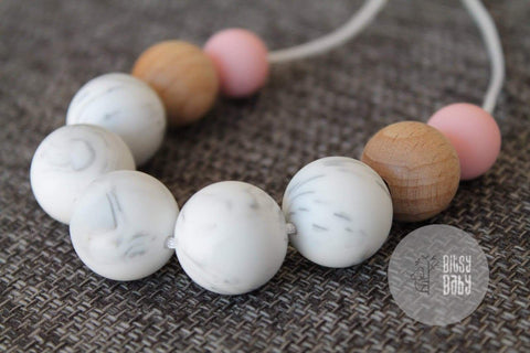 Mummy Necklace - Marble