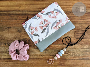 The Pink Gum Blossom Gift Box